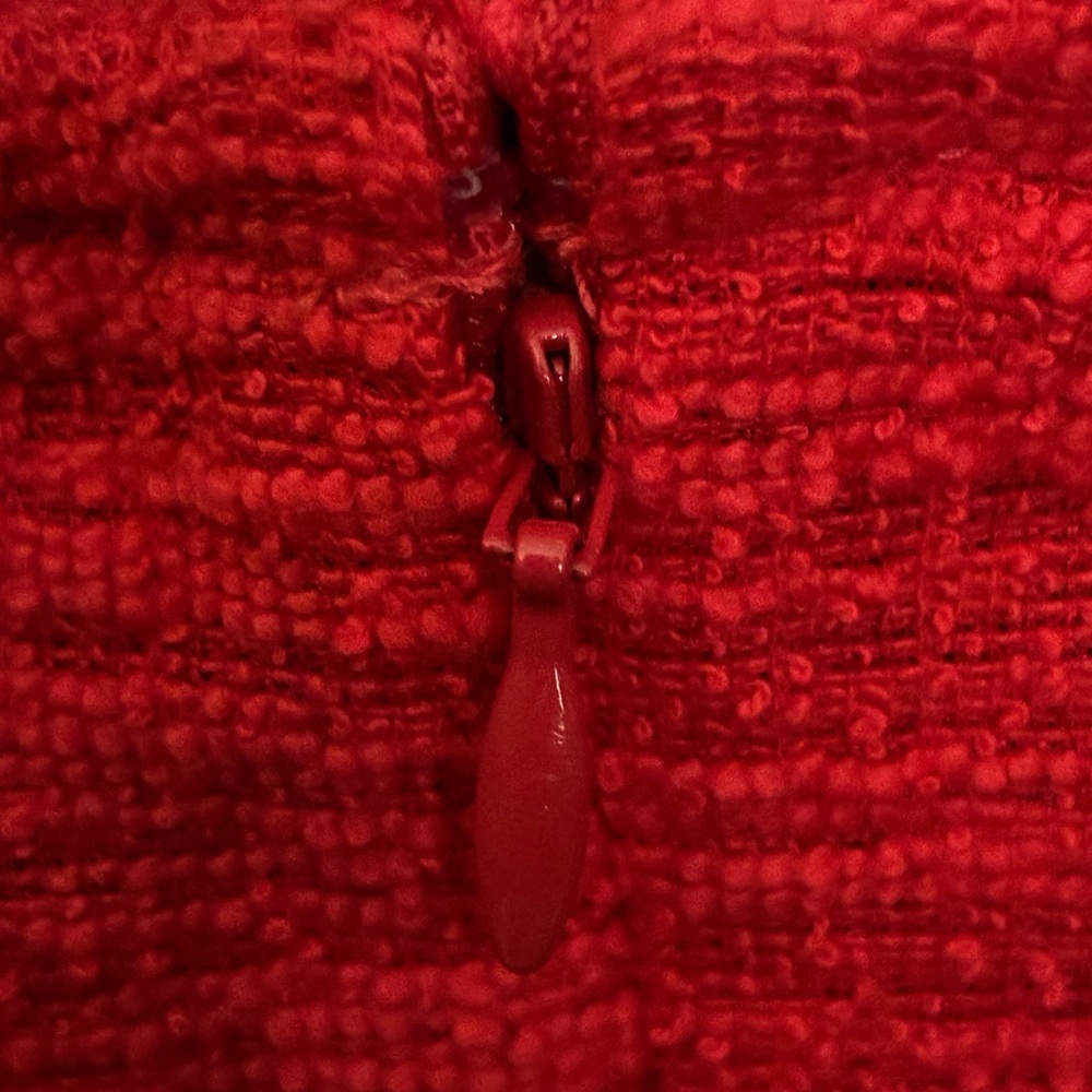 J CREW RED TOP - Picture 6 of 6